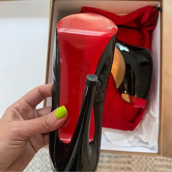 Christian Louboutin Vendome 120 Patent Leather Pumps EU 39.5 Black Red Sole - Picture 7 of 11